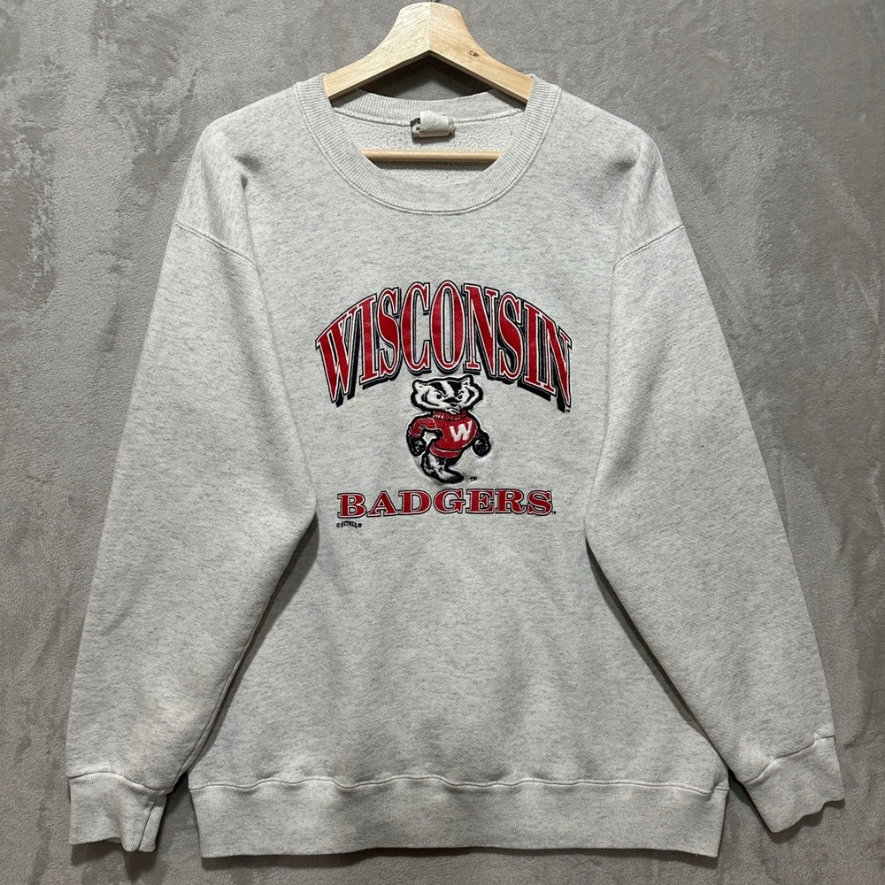Vintage Nutmeg Mills Wisconsin Badgers Sweatshirt Mens Large Gray Made in USA